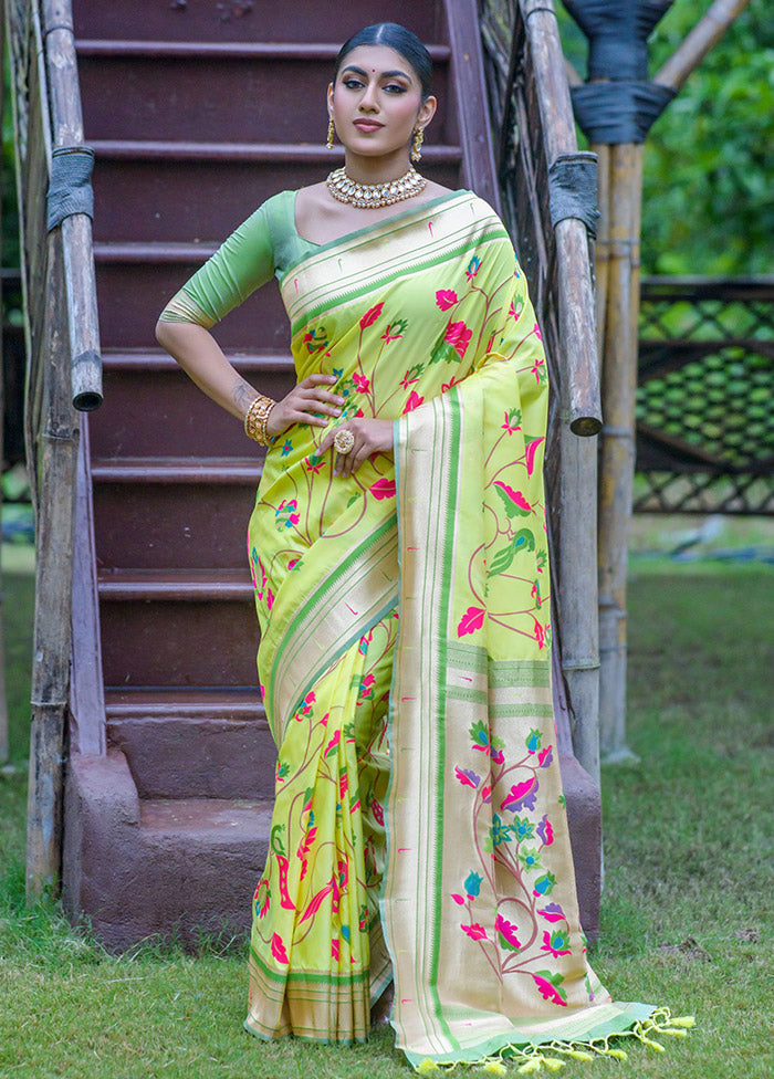 Green Dupion Silk Saree With Blouse Piece