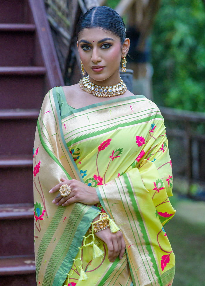 Green Dupion Silk Saree With Blouse Piece