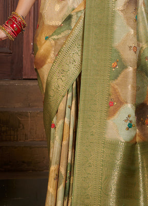 Mehendi Spun Silk Saree With Blouse Piece