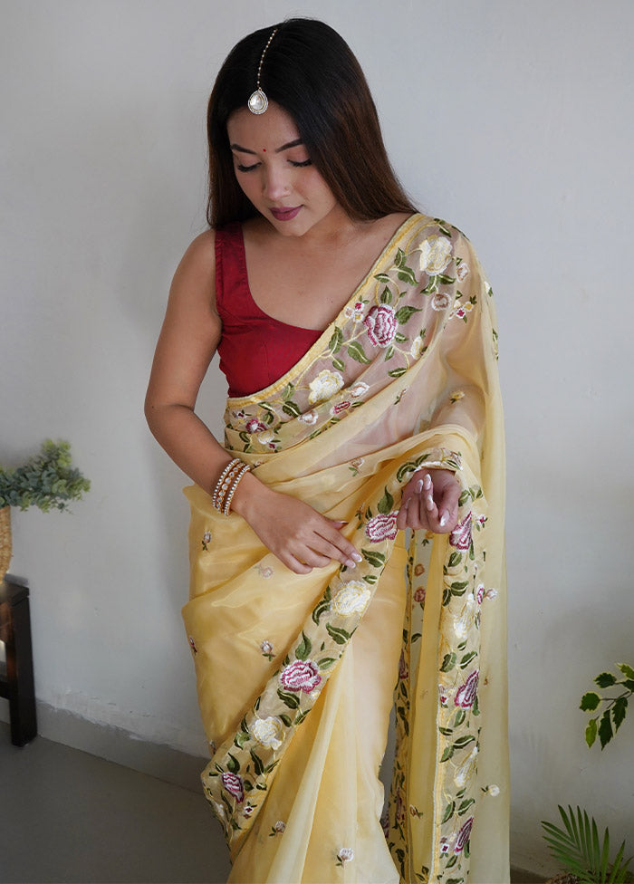 Yellow Organza Saree With Blouse Piece