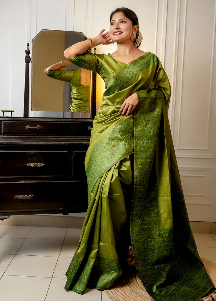 Mehendi Spun Silk Saree With Blouse Piece