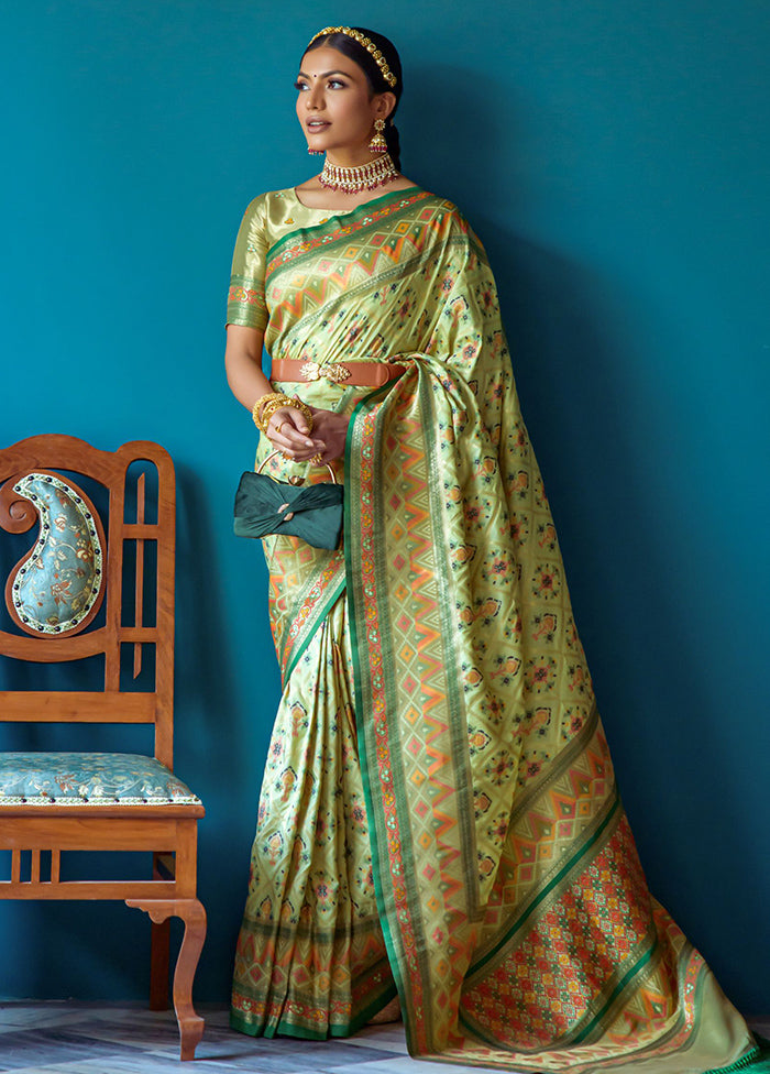 Pista Green Dupion Silk Saree With Blouse Piece