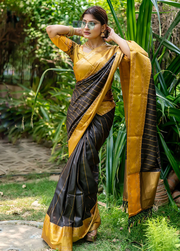 Black Spun Silk Saree With Blouse Piece