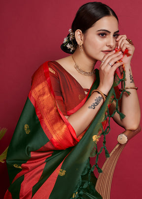 Green Dupion Silk Saree With Blouse Piece