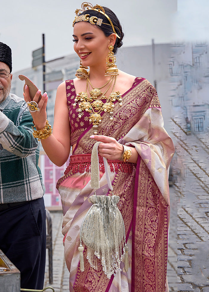 Magenta Dupion Silk Saree With Blouse Piece