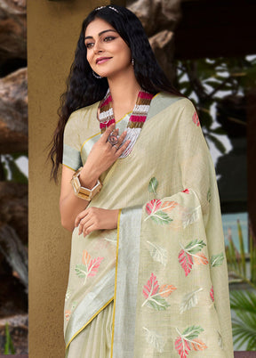 Pista Green Silk Saree With Blouse Piece