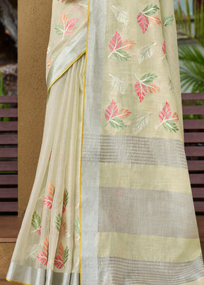 Pista Green Silk Saree With Blouse Piece