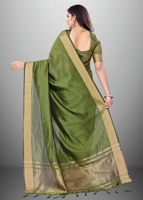 Green Cotton Saree With Blouse Piece