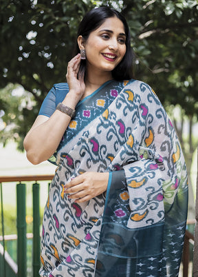 White Silk Saree With Blouse Piece