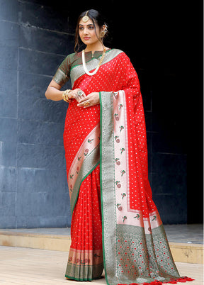 Red Dupion Silk Saree With Blouse Piece