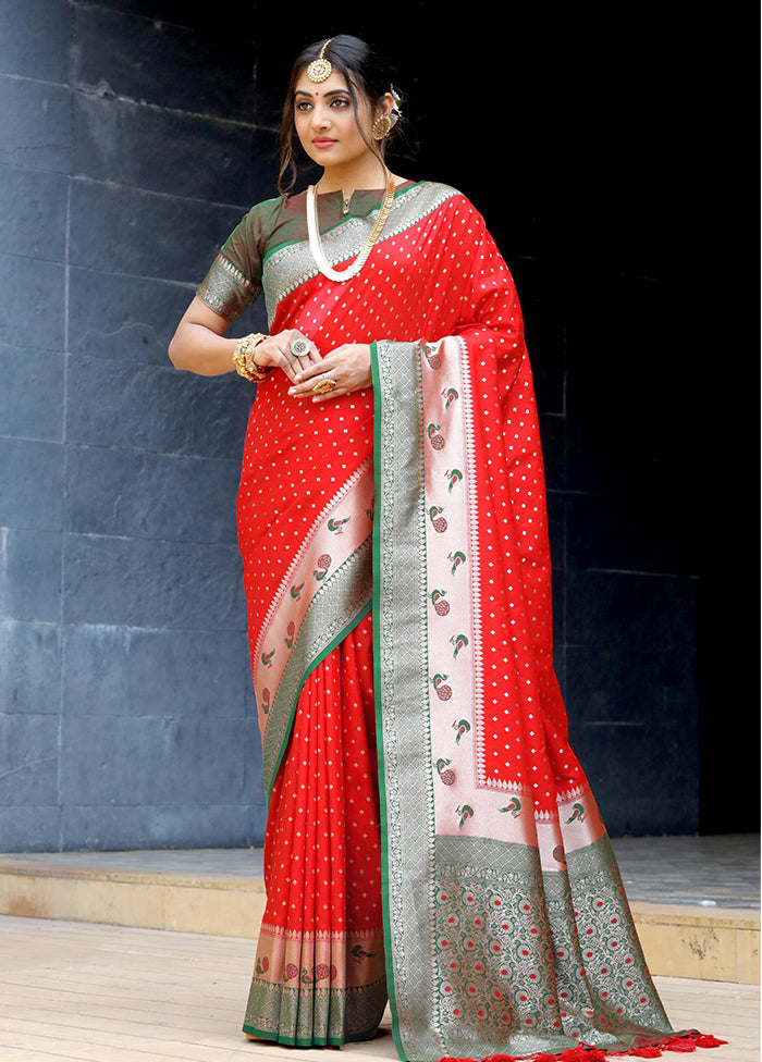 Red Dupion Silk Saree With Blouse Piece