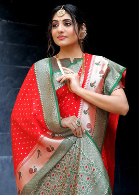 Red Dupion Silk Saree With Blouse Piece