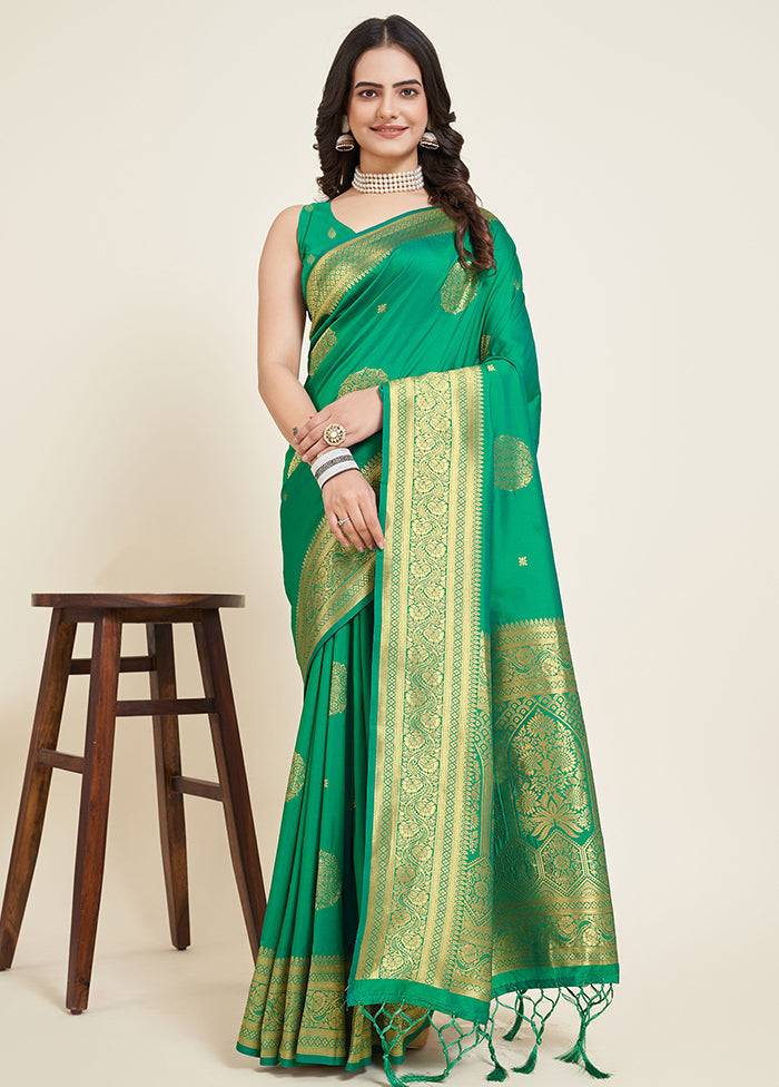 Green Dupion Silk Saree With Blouse Piece