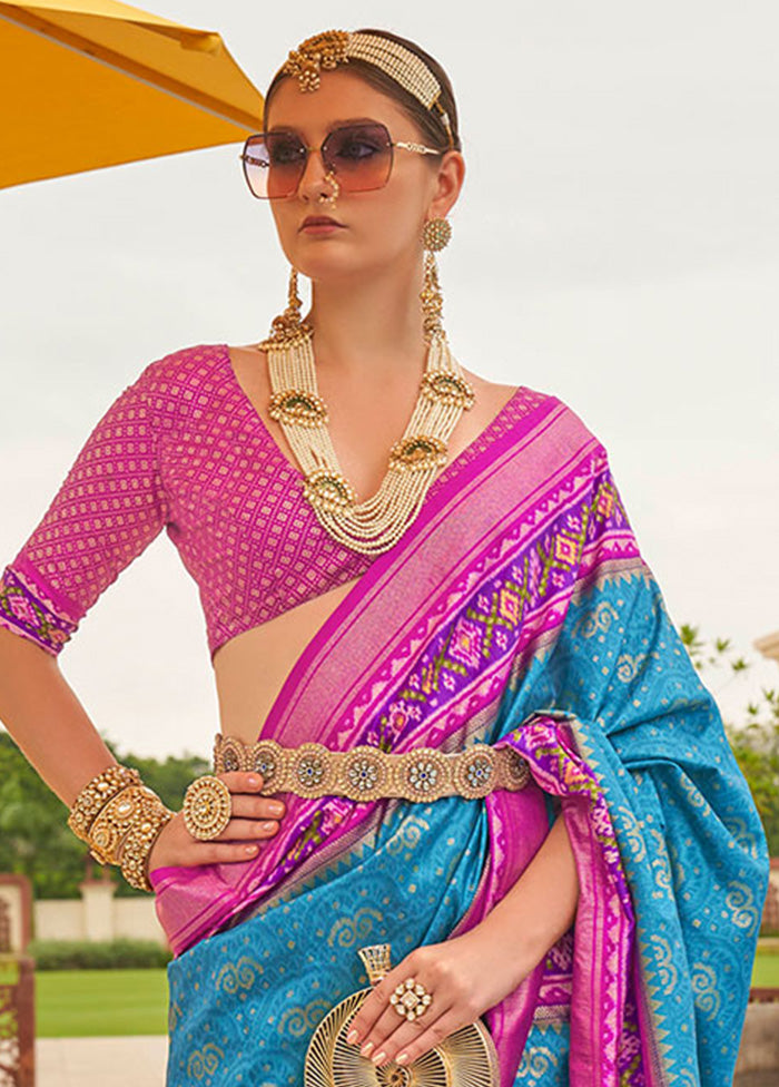 Blue Dupion Silk Saree With Blouse Piece