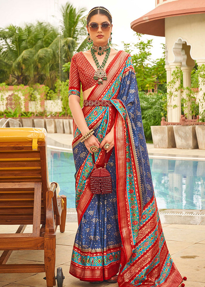 Blue Dupion Silk Saree With Blouse Piece