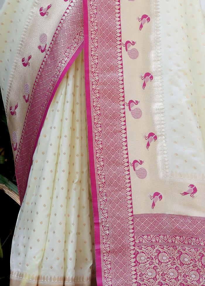 White Dupion Silk Saree With Blouse Piece