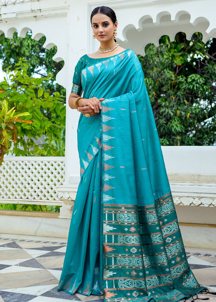 Blue Dupion Silk Saree With Blouse Piece