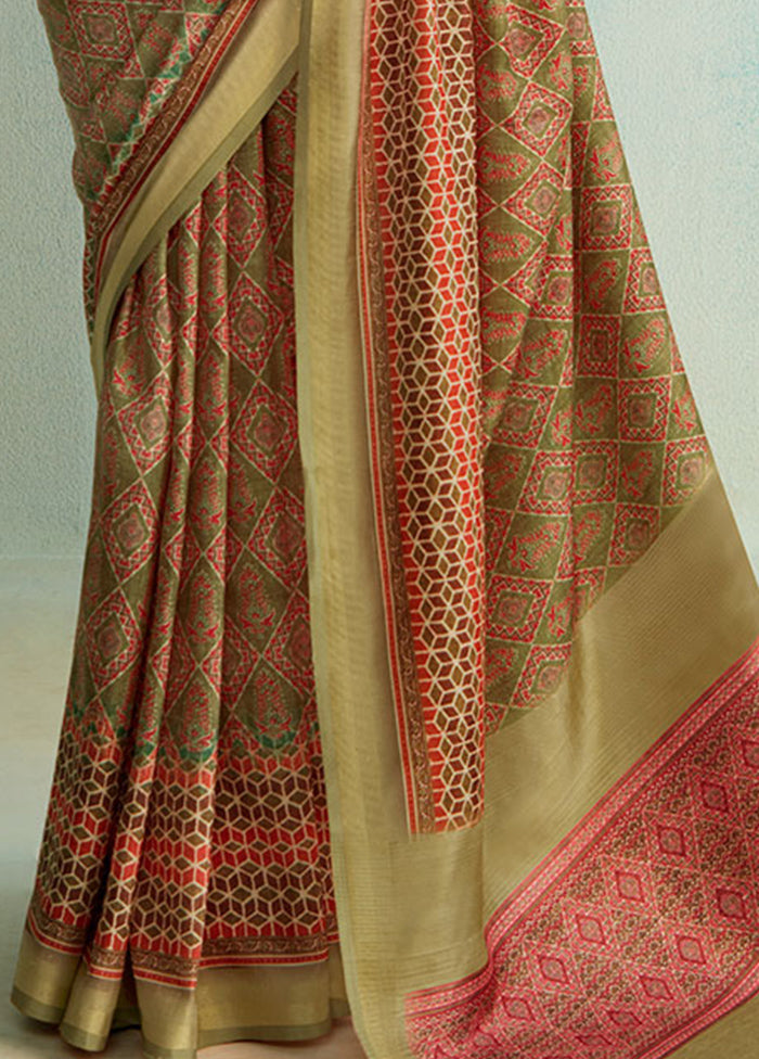 Pista Green Dupion Silk Saree With Blouse Piece