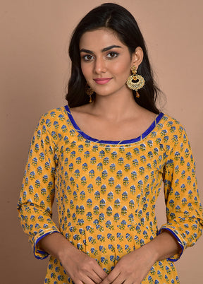 2 Pc Yellow Readymade Cotton Kurti Set