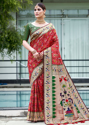 Red Dupion Silk Saree With Blouse Piece