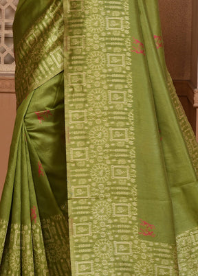 Mehendi Dupion Silk Saree With Blouse Piece