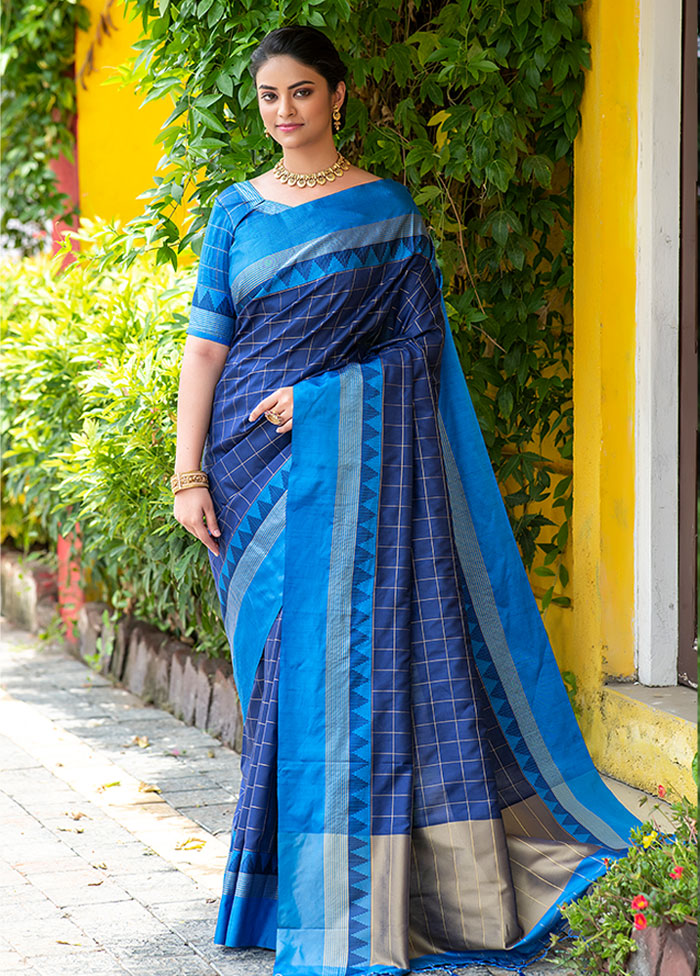 Blue Spun Silk Saree With Blouse Piece