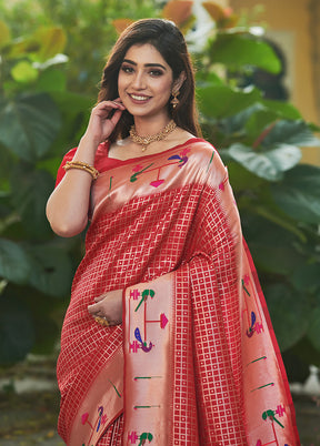 Red Spun Silk Saree With Blouse Piece