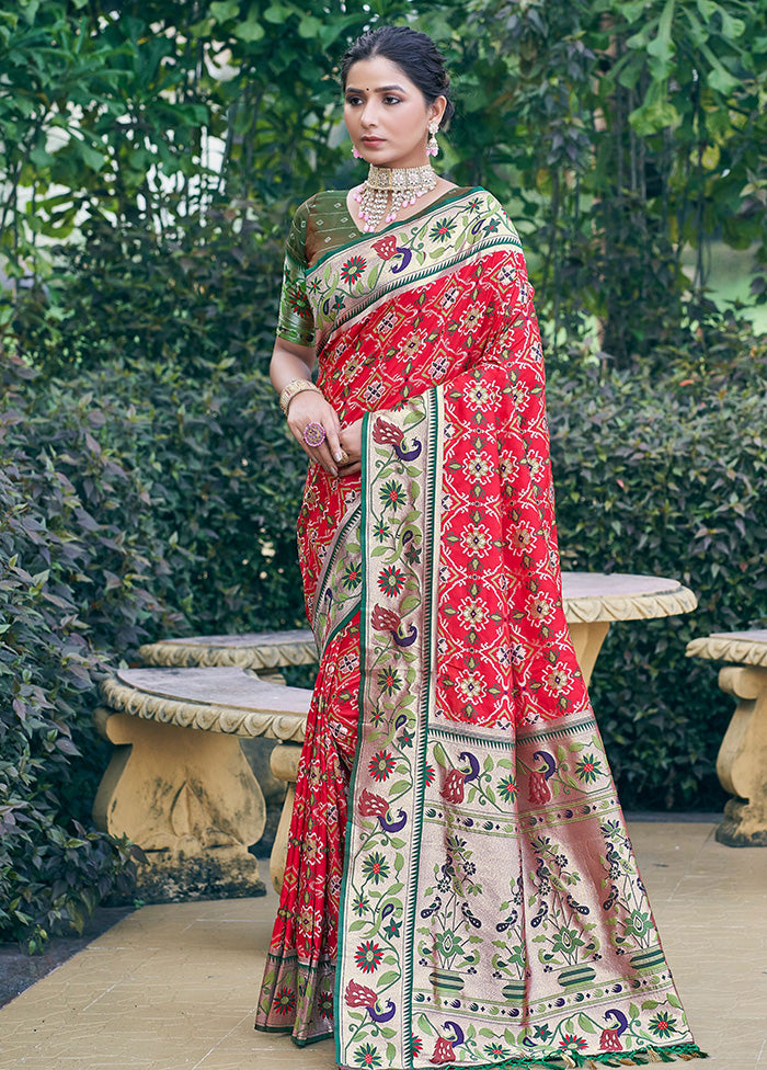 Red Dupion Silk Saree With Blouse Piece