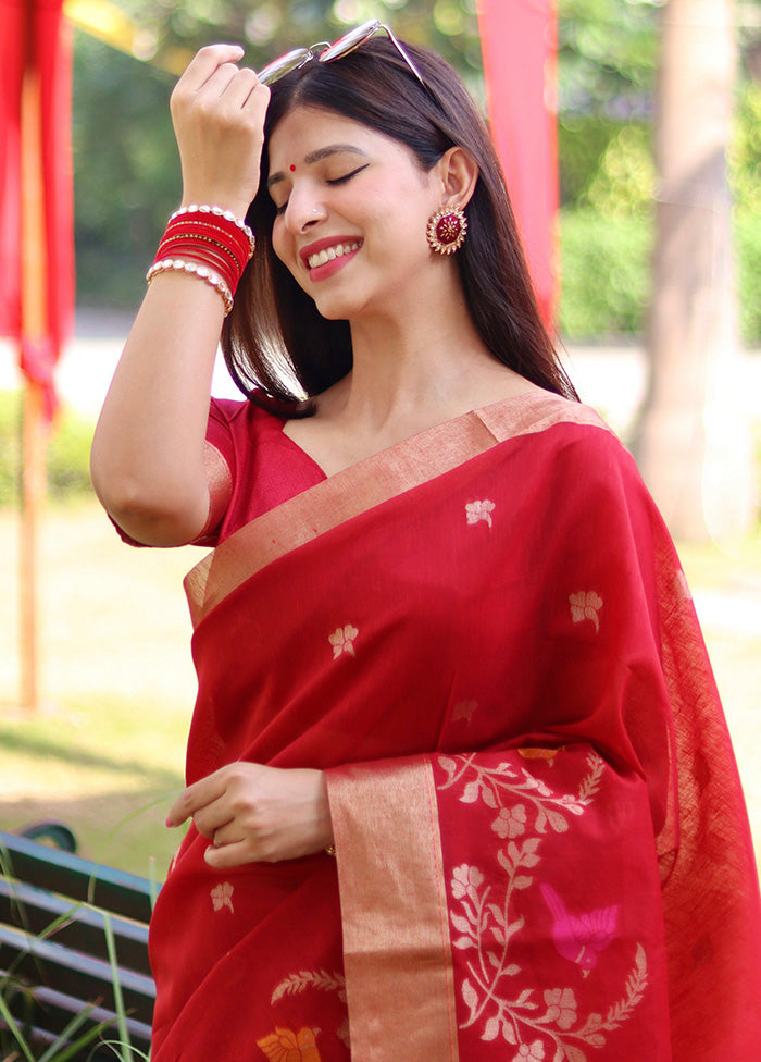 Red Cotton Saree With Blouse Piece