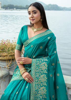 Teal Dupion Silk Saree With Blouse Piece