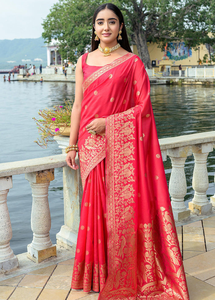 Red Dupion Silk Saree With Blouse Piece