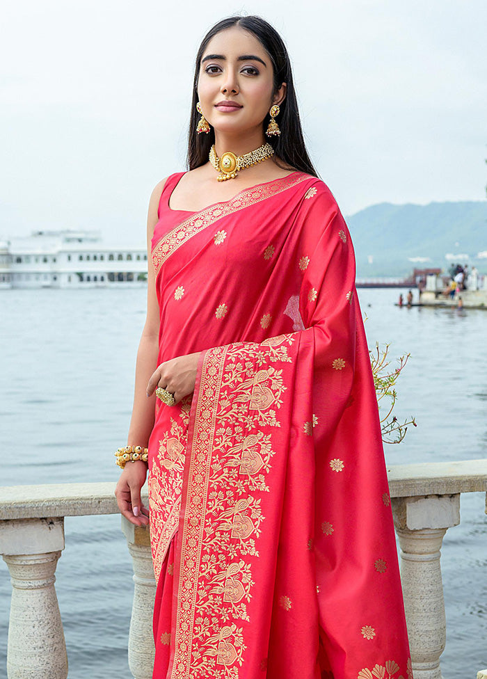 Red Dupion Silk Saree With Blouse Piece