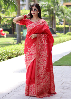 Red Dupion Silk Saree With Blouse Piece