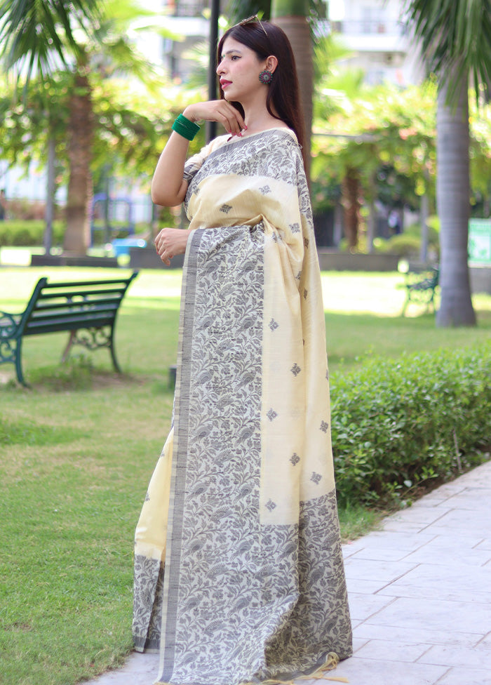 White Dupion Silk Saree With Blouse Piece