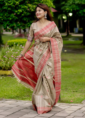 Red Dupion Silk Saree With Blouse Piece