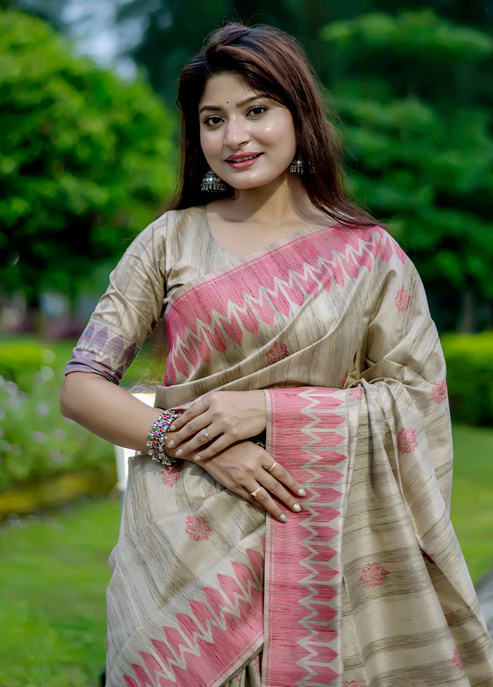 Red Dupion Silk Saree With Blouse Piece