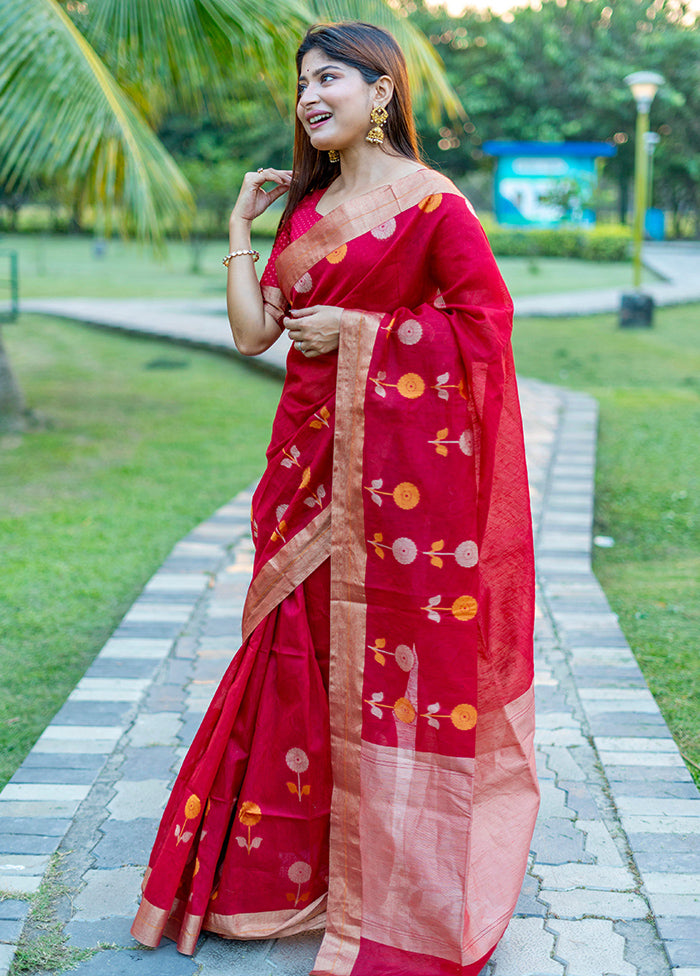 Red Cotton Saree With Blouse Piece