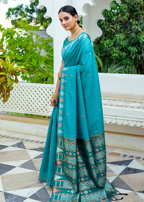 Sea Green Dupion Silk Saree With Blouse Piece