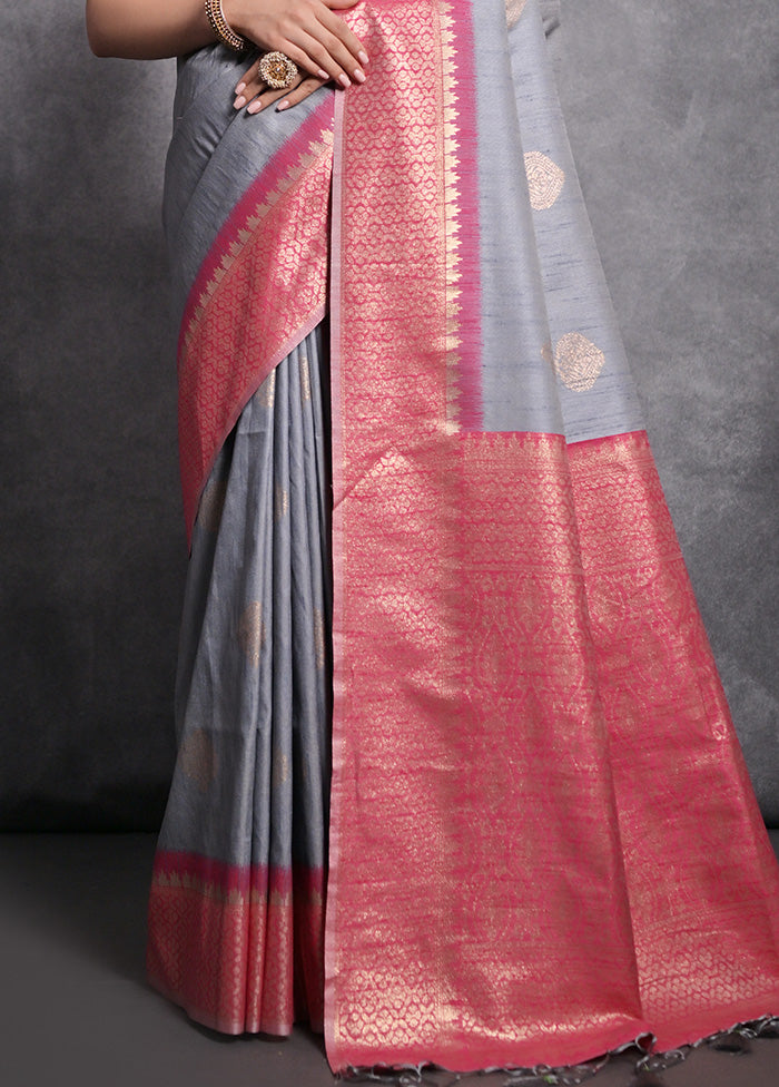 Grey Dupion Silk Saree With Blouse Piece