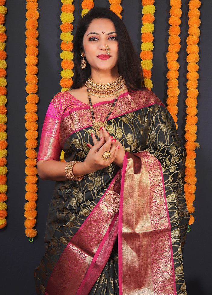 Black Spun Silk Saree With Blouse Piece