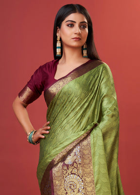 Pista Green Cotton Saree With Blouse Piece