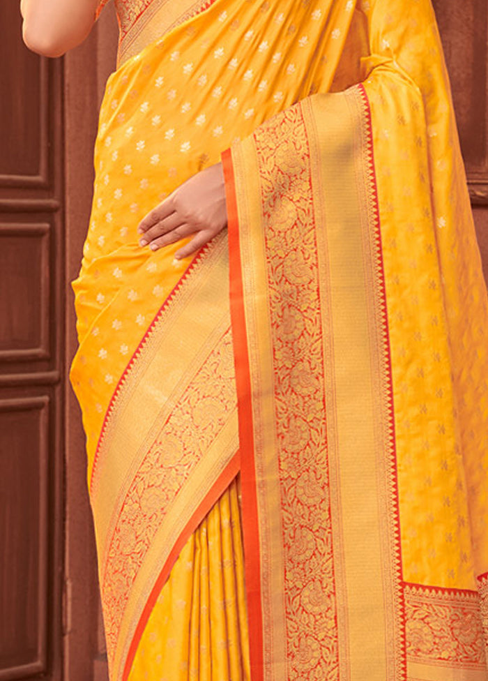 Yellow Spun Silk Saree With Blouse Piece