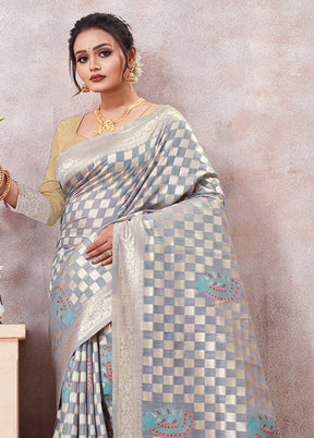 Grey Kota Cotton Saree With Blouse Piece