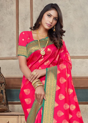 Magenta Spun Silk Saree With Blouse Piece