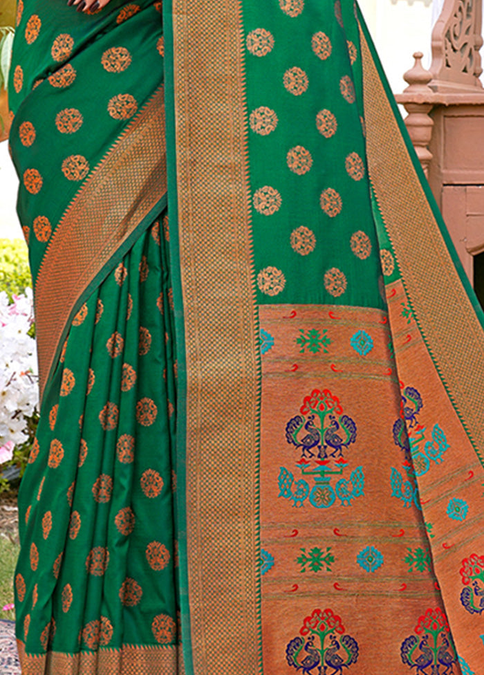 Green Spun Silk Saree With Blouse Piece