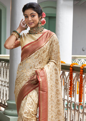 Cream Spun Silk Saree With Blouse Piece