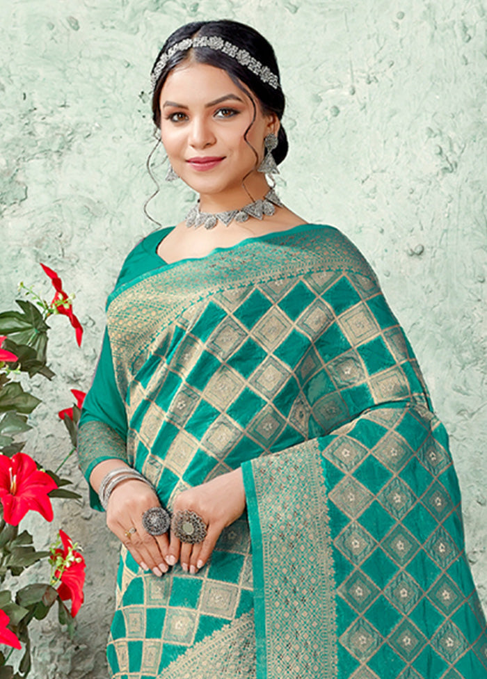 Sea Green Organza Saree With Blouse Piece