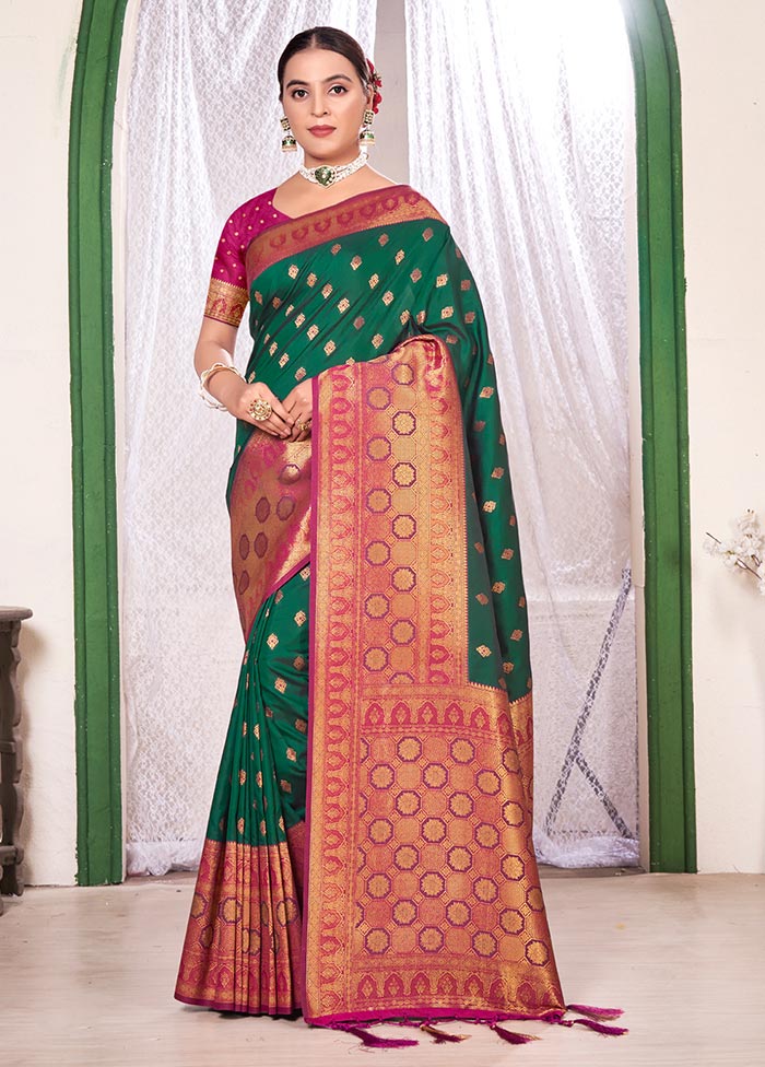 Dark Green Spun Silk Saree With Blouse Piece