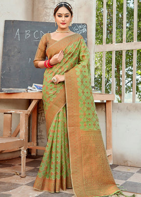 Green Organza Saree With Blouse Piece