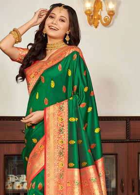 Green Spun Silk Saree With Blouse Piece